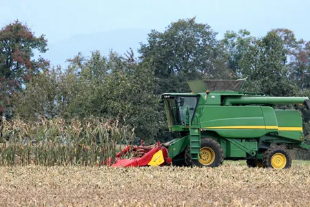 Aplicación del Sistema de Lubricación Agrícola