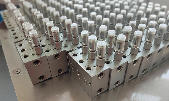 Instalación de los Productos del Sistema Automático de Lubricación de Doble Línea