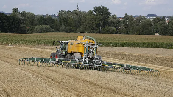 Solución del sistema de lubricación para el esparcidor de estiércol